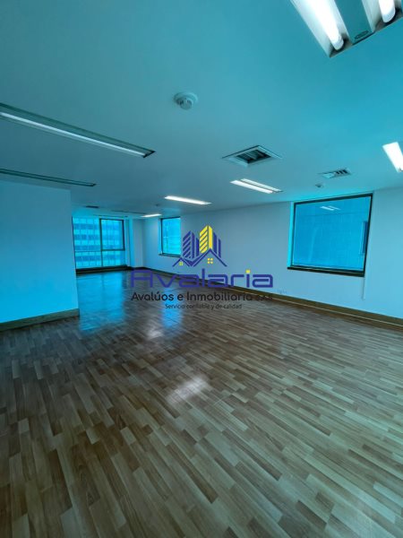 Oficina disponible para Arriendo en Medellín con un valor de $4,200,000 código 137