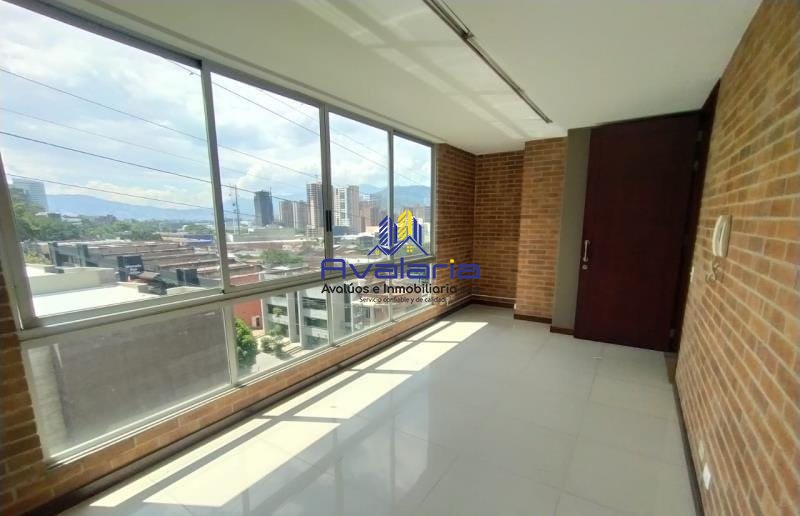 Oficina disponible para Arriendo en Medellín El Poblado Foto numero 1